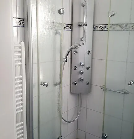 Apartman Angela - Ruhe, Komfort Und Erholung Im Gruenen *